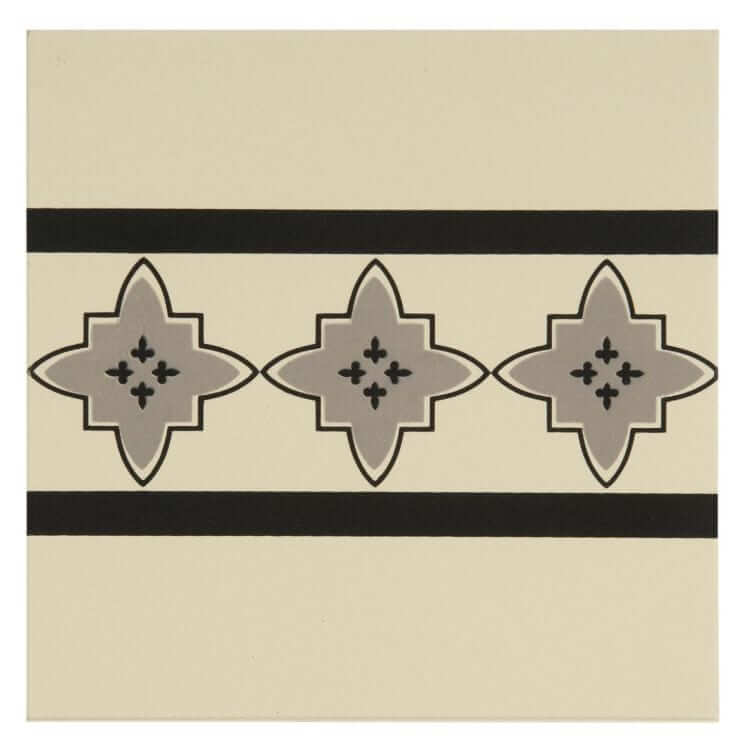 Marrakech Border Light Grey / Black 151 x 151 x 9
