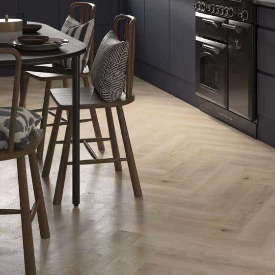H-bone Sel Light Oak